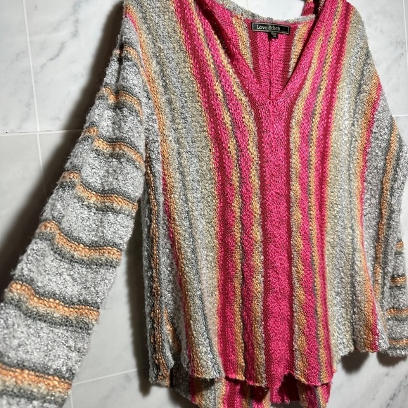 Lovestitch Hooded Lightweight size S/M - Picture 7 of 15